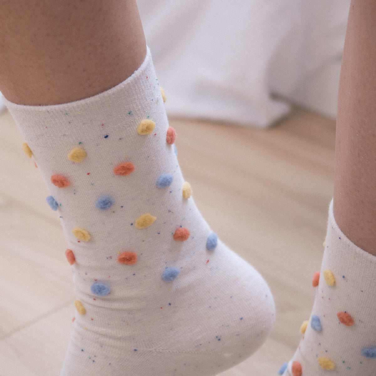 Polka Dot Yarn Mid-Calf Creamy White Cotton Socks